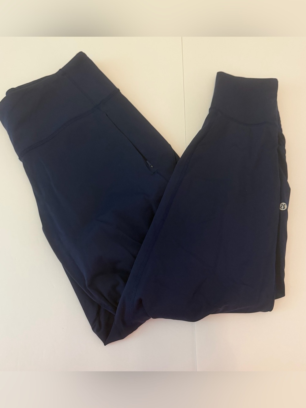 Lululemon Women’s Size 10 Navy Running Leggings Zip Leg Jogger Reflective Yoga